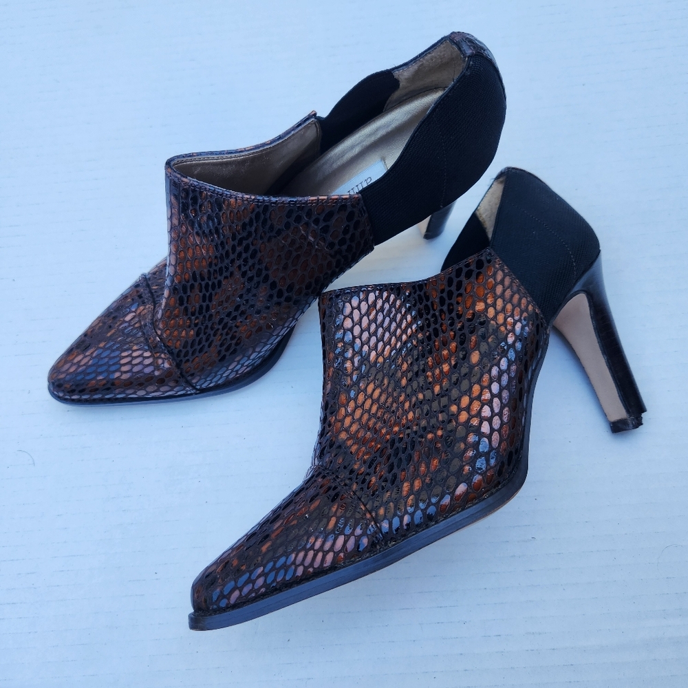 Ann Marino Snakeskin Pointed Toe Heels 6M | Brown Animal Print Ankle Booties